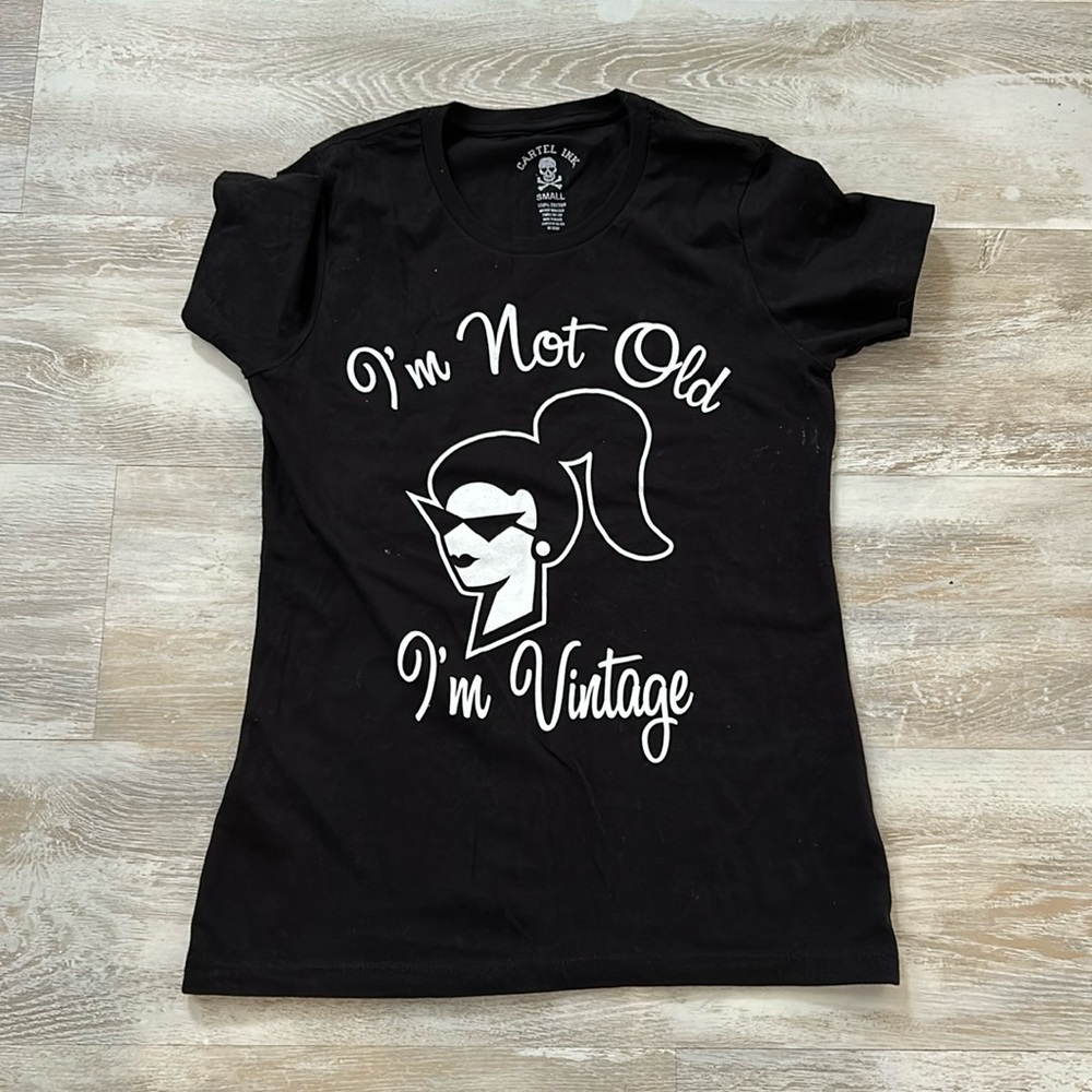 Graphic tee